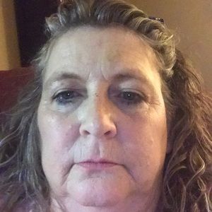 Meet your Posher, Denae